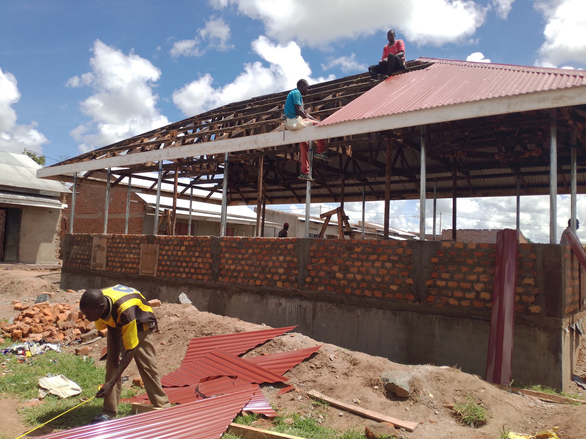 The roofing of Acowa Market shade The roofing of Acowa Market shade